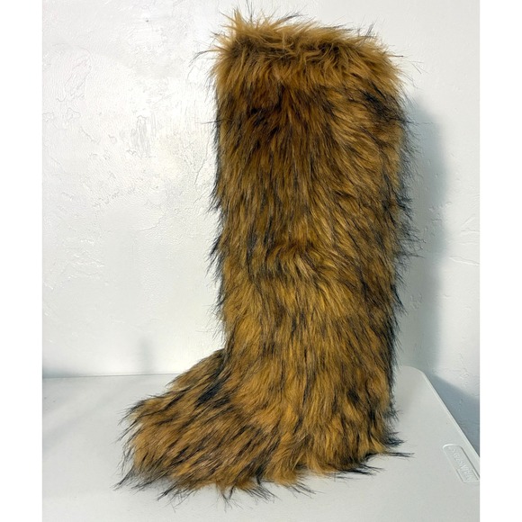 Faux Fur Knee High Wolfie Boots Womens Size 42 (US 11) Pull On Winter